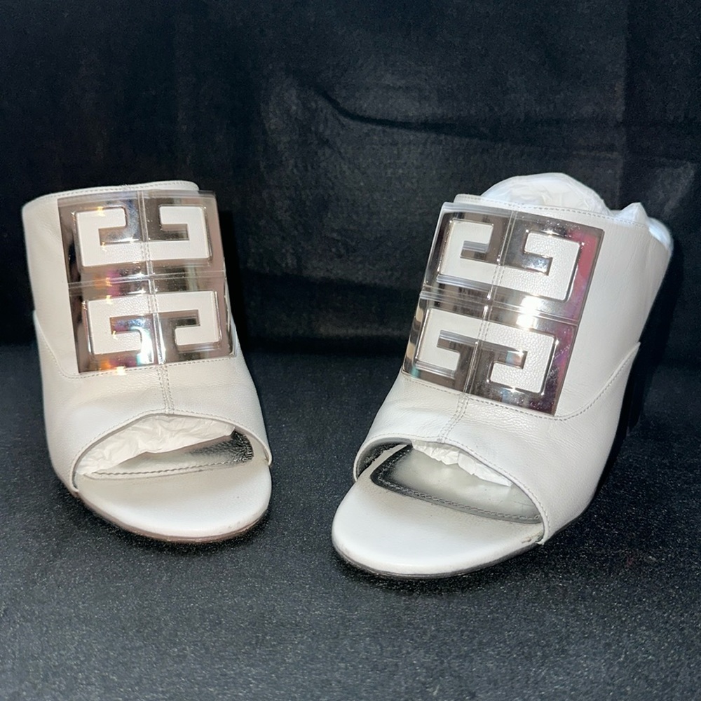 White healed Givenchy sandals, with silver accents